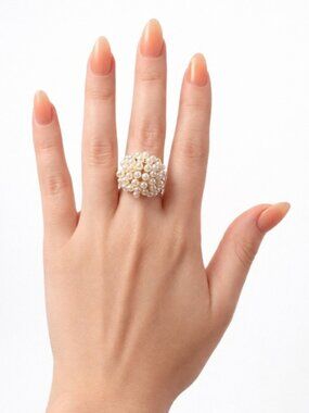 Vintage Style Faux Pearl Cluster Dome Ring Size 7 Gold Tone Statement Ring NEW